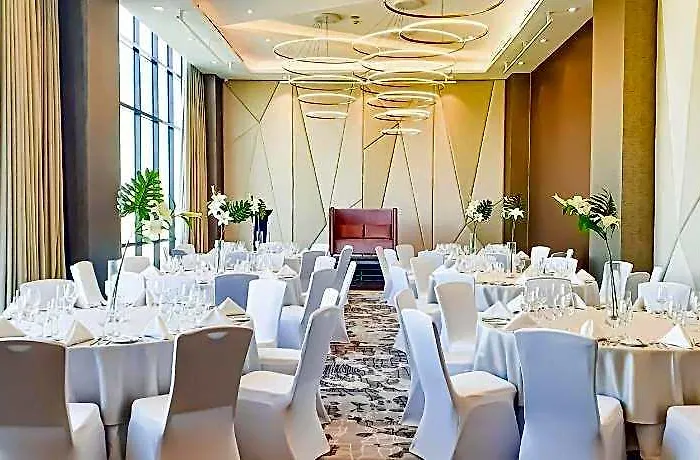 The Excelsior Pinas Отель 4*