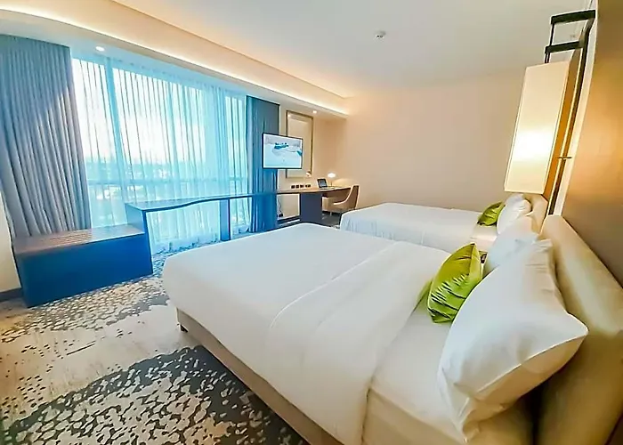 The Excelsior Pinas 4*